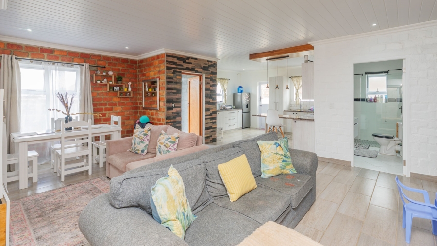 3 Bedroom Property for Sale in Bredasdorp Western Cape